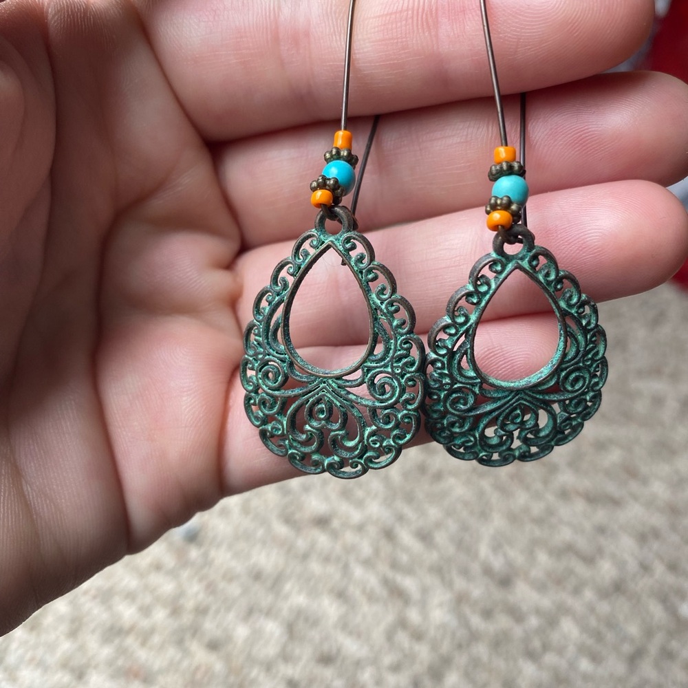 Elegant Green Filigree Earrings